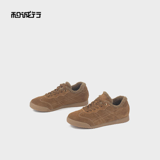 和诚行2025秋季新款女式休闲鞋0930260 商品图3