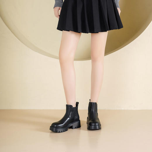 Westory2025年冬季简约方头厚底牛皮休闲马丁靴百搭酷帅短靴S25DS86211 商品图3