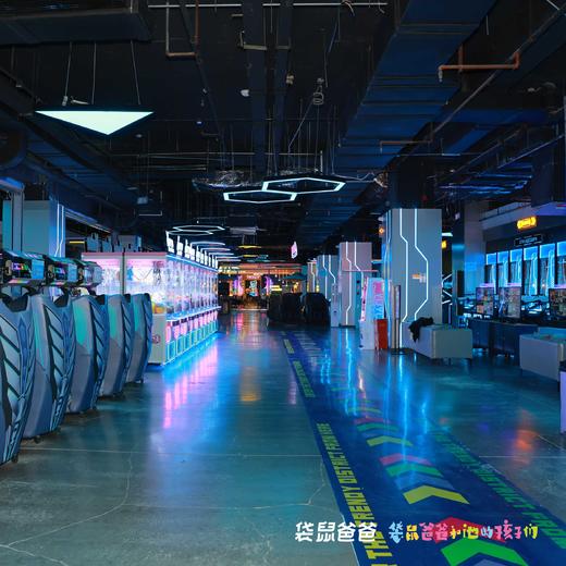 2026年复团【袋鼠爸爸去哪儿 | 玩美攻略·潮玩街区】6000㎡室内潮玩馆一票畅玩，可玩项目多达60+，保龄球、VR游戏、台球PS4、街机游戏、跳舞机、碰碰车、台球棋牌等潮玩游戏 商品图14