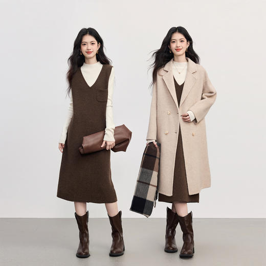 【10/1新品】熙世界法式V领针织背心裙女2025秋冬新款宽松慵懒羊毛无袖连衣裙 商品图2