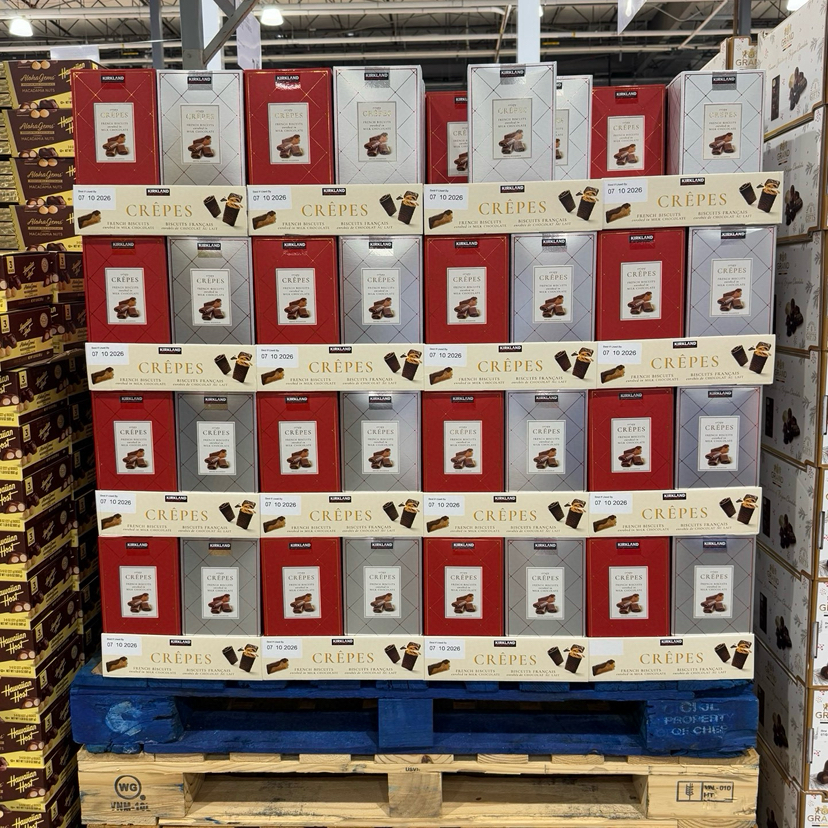 Kirkland脆皮巧克力📣📣非常好吃的巧克力，每年必买❗❗美国🇺🇸直邮1盒260元🉐包税包邮到手了🔥🔥Kirkland crepes巧克力脆皮酥卷饼干礼盒装 566g