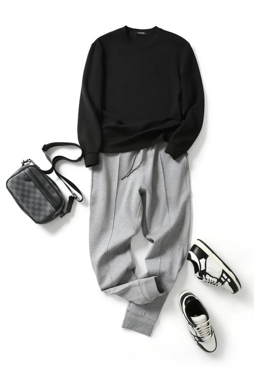 意奢系列 垂弹柔软莫代尔混纺面料 秋冬男士简约长袖T恤 商品图3