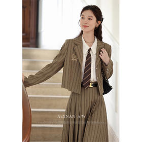 鹿向南《摩登时代》气质学院风高级感通勤2025新款流行时尚套装女LXN31205XZ+LXN31205