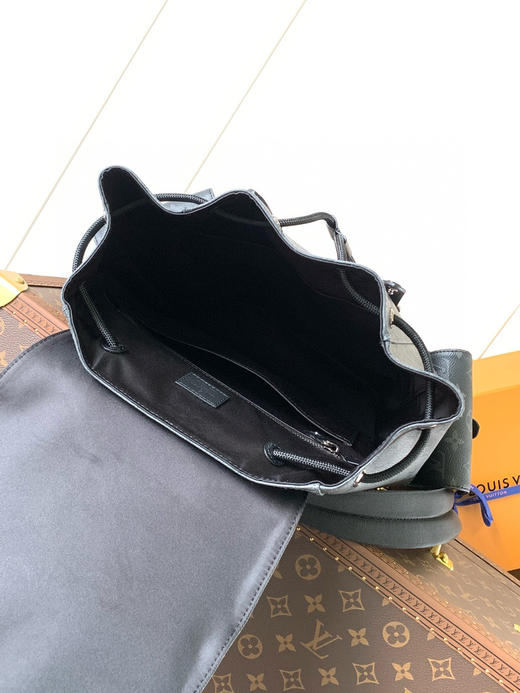 夏季特惠💰1200 原单LV 变码芯片 M45419黑灰 双肩登山包 多功能Christopher 双肩包 商品图7