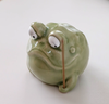 米马杂货 青蛙香插 德化陶瓷 搞怪香炉香托 迷你摆件 商品缩略图1