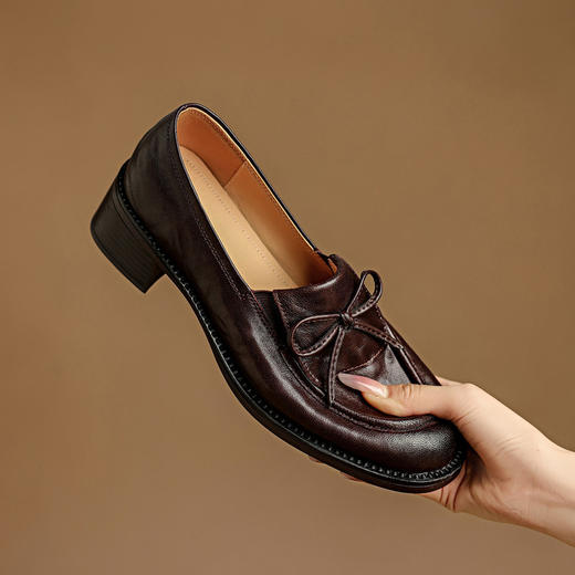 【预售5天】秋季新款羊皮英伦风小皮鞋圆头粗跟单鞋蝴蝶结乐福鞋女NJMK&K1722 商品图0