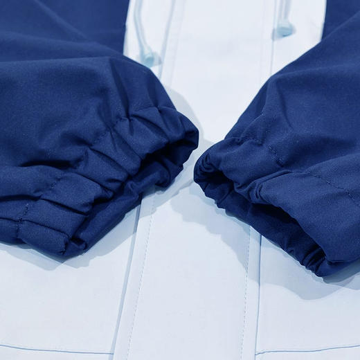 半身缘女装 春季拼色防风防水户外连帽夹克261113P01340002 商品图6