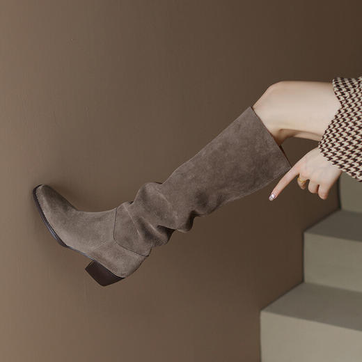 【预售7天】真皮新款尖头褶皱堆堆长筒靴女秋冬显瘦粗跟西部牛仔靴骑士靴长靴SY&G1063-1 商品图5