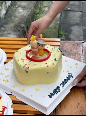 星星人主题蛋糕（插件是巧克力可食用）