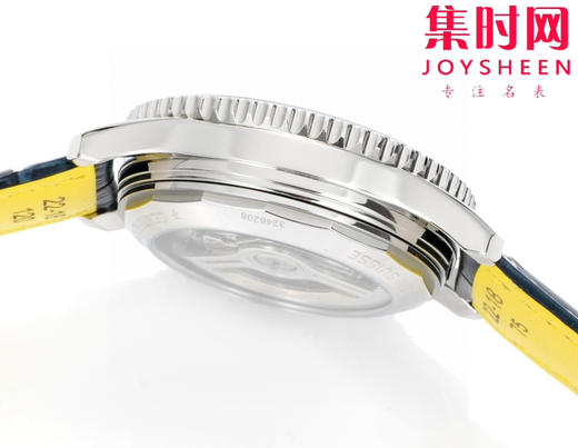 百年灵BLS新款航空计时系列 70周年特别版 航空计时透底 B01计时男士腕表 商品图6