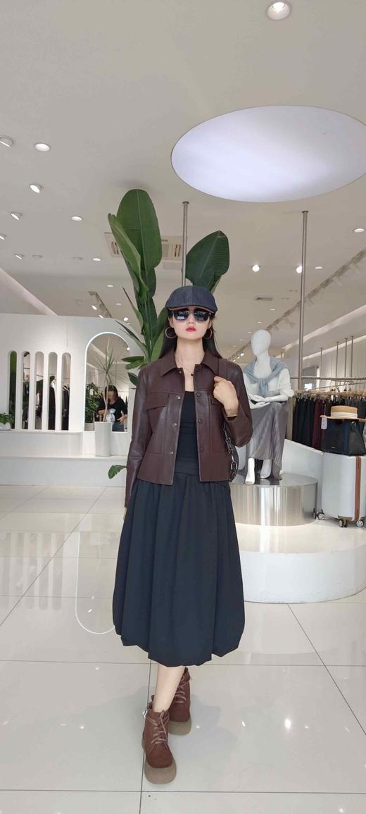 586285短款双盖绵羊皮外套 商品图8