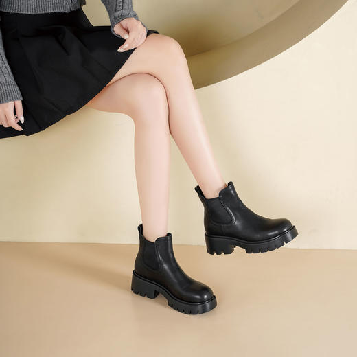 Westory2025年冬季简约方头厚底牛皮休闲马丁靴百搭酷帅短靴S25DS86211 商品图1