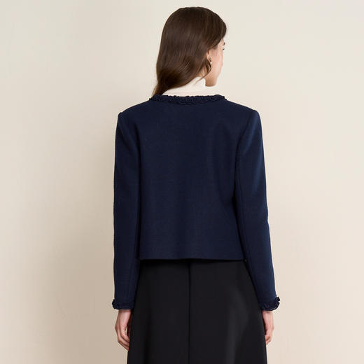 EITIE爱特爱优雅通勤小香风气质圆领深蓝色短外套2025秋冬新款D2503901 商品图4