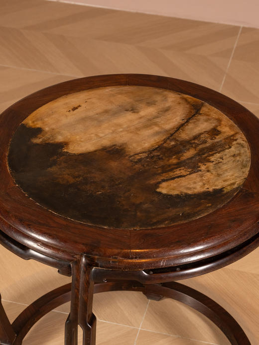 清中期	红木镶云石四足带托泥圆台 商品图3