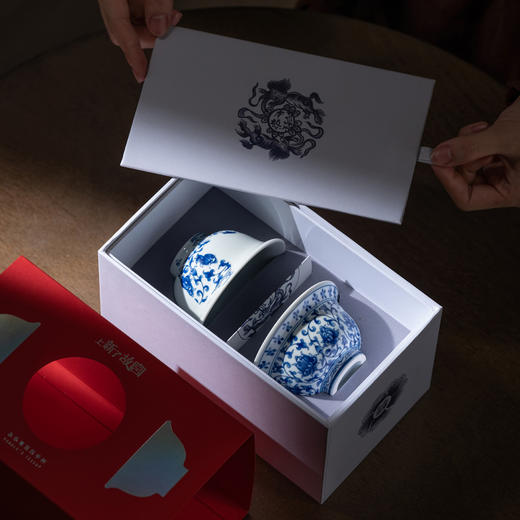 “故宫600年双杯重逢原韵再造官方IP出品”上新了故宫 镜像传奇 陶瓷茶杯 双杯礼盒装 商品图4