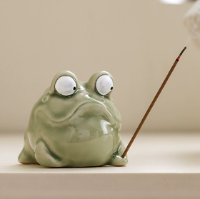 米马杂货 青蛙香插 德化陶瓷 搞怪香炉香托 迷你摆件