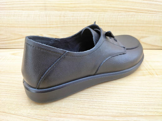 2024春季新款豪行24172213牛皮舒适软底防滑休闲皮鞋中老年女单鞋 商品图2