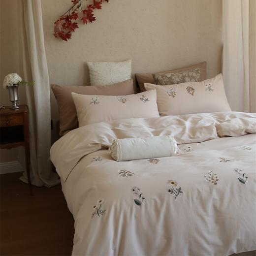 2025秋新款！秋冬小清新纯棉磨毛婴儿棉四件套全棉花卉刺绣加厚被套床上用品 商品图0