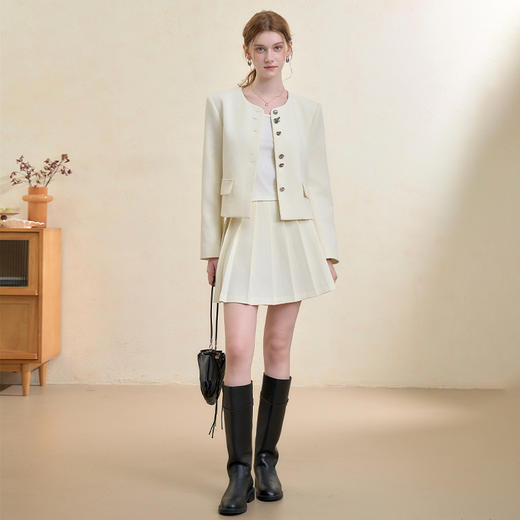 法式气质千金风短款外套女秋季不规则立体扣直筒廓形休闲上衣V2651146 商品图1
