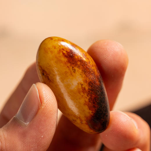 和田玉籽料 商品图4