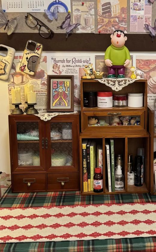 藏在角落的温柔，开团69抢，进口松木复古小柜 俄罗斯进口松木材质 做工精美木纹清晰 自然密度高双开门设计自带复古美感 日常收纳小物件不在话下基地直邮 商品图6