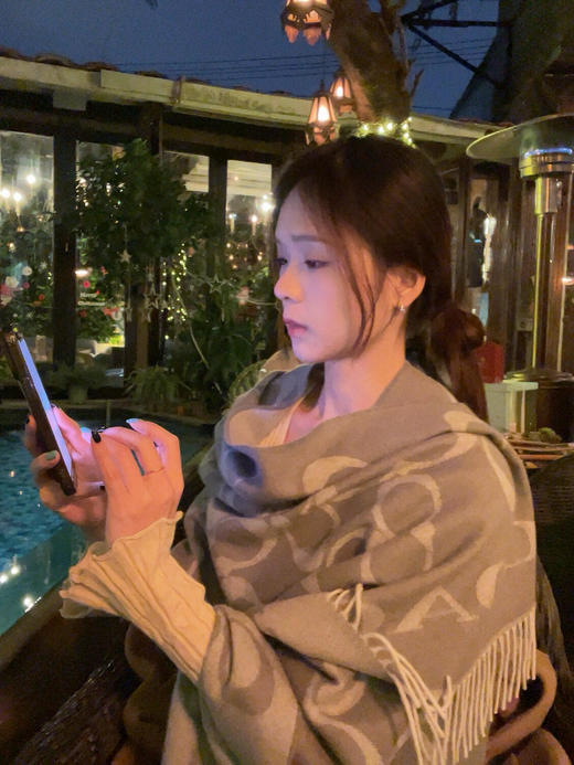 【香港直邮 COACH/蔻驰】蔻驰流苏字母印花 绒线围巾男女情侣同款 商品图9