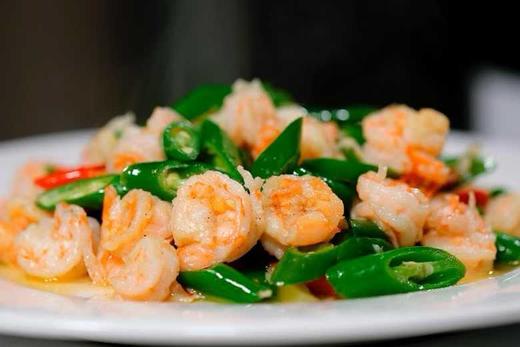 原浆青虾仁， ✅31/40规格 ✅41/50规格 每袋4斤。 ✅26/30规格5斤。告别大冰衣、实打实的好虾仁，开背去沙线，不缩水，口感鲜香，存一袋，想吃就吃，做法多多。 辽宁省内包邮 商品图8