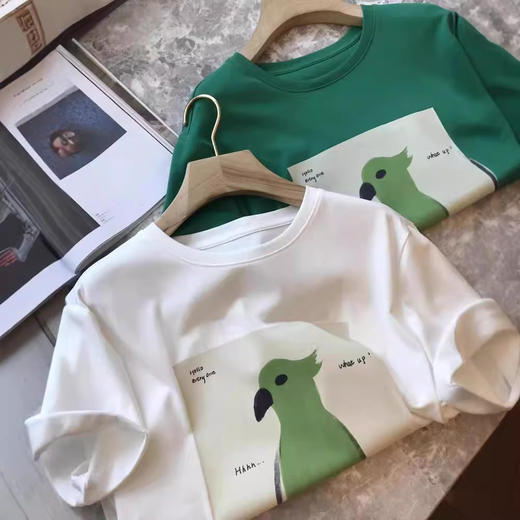 【断码清仓，无退换】外贸大厂出品！品质感爆棚~清新鹦鹉印花长绒棉圆领短袖T恤女春夏！ 商品图2