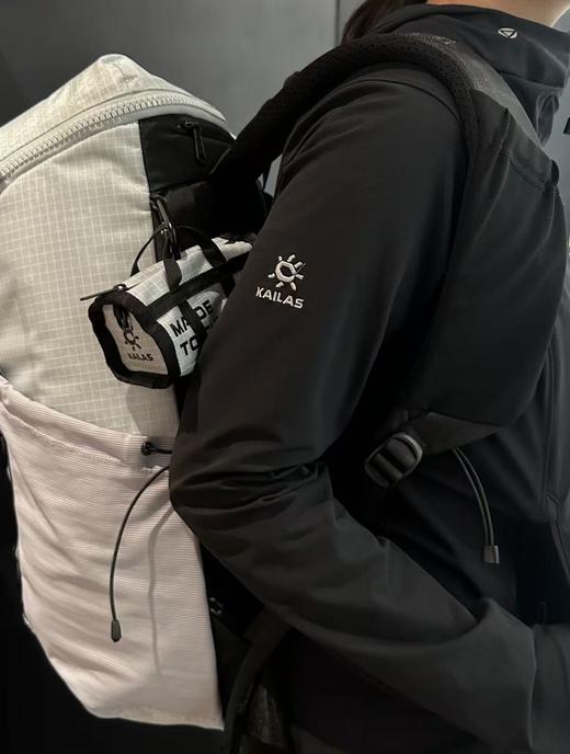 高品质！凯L石M8 ICMAX软壳冲锋衣外套 女款 商品图8