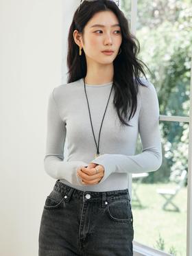 轻磨毛天丝莫代尔打底 添加软黄金羊绒 软软糯糯亲肤 云朵感打底长袖上衣 经典简约色系 上身显瘦收肉女装