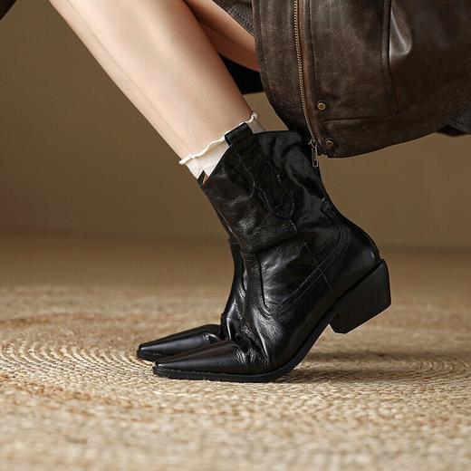【预售5天】复古简约质感手抓纹羊皮西部靴秋冬粗中跟小方头真皮V口短靴女MLJ&C50 商品图4