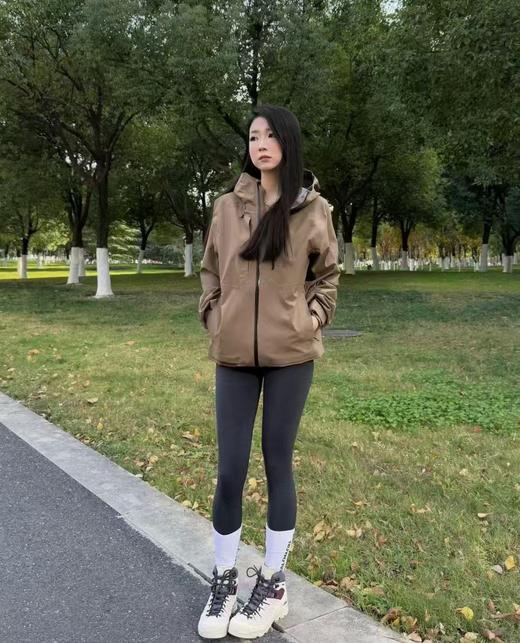 毒家，早秋🐮货！niao代工厂出品‼️ 白敬亭同款 Salo*mon萨L蒙 Outline3L Gtx户外硬壳冲锋衣外套 商品图1