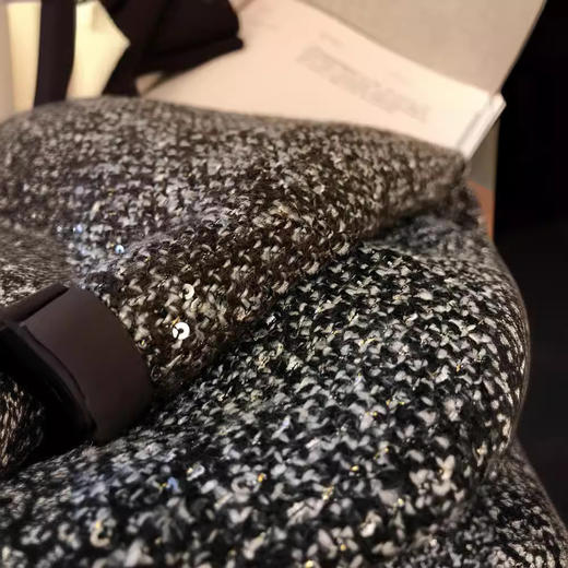 【断码清仓 无退换】贼美~贼好看！法式重工小香风大裙摆亮片粗花呢夹花A高腰显瘦羊毛 商品图3