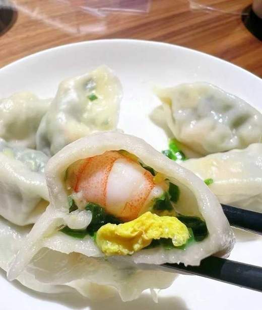 原浆青虾仁， ✅31/40规格 ✅41/50规格 每袋4斤。 ✅26/30规格5斤。告别大冰衣、实打实的好虾仁，开背去沙线，不缩水，口感鲜香，存一袋，想吃就吃，做法多多。 辽宁省内包邮 商品图6