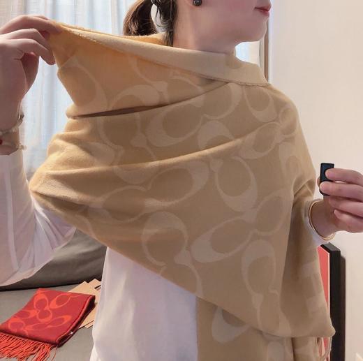 【香港直邮 COACH/蔻驰】蔻驰流苏字母印花 绒线围巾男女情侣同款 商品图5