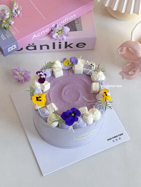 （提前一天预定）紫薯芋泥 · 奶油蛋糕