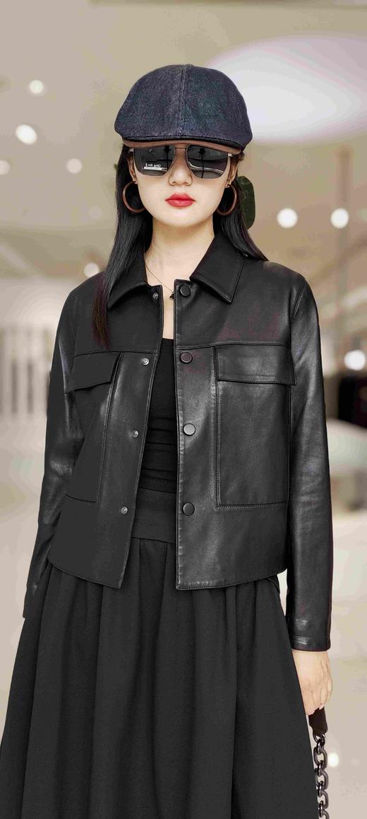 586285短款双盖绵羊皮外套 商品图1