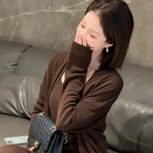 N°28 春秋款休闲时尚绵羊毛开衫长裤套装9A35Z501-12.14直播 商品图4