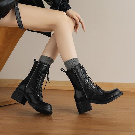 【预售5天】秋冬新款英伦风复古真皮百搭粗跟系带圆头短筒马丁靴LD&7497 商品图4