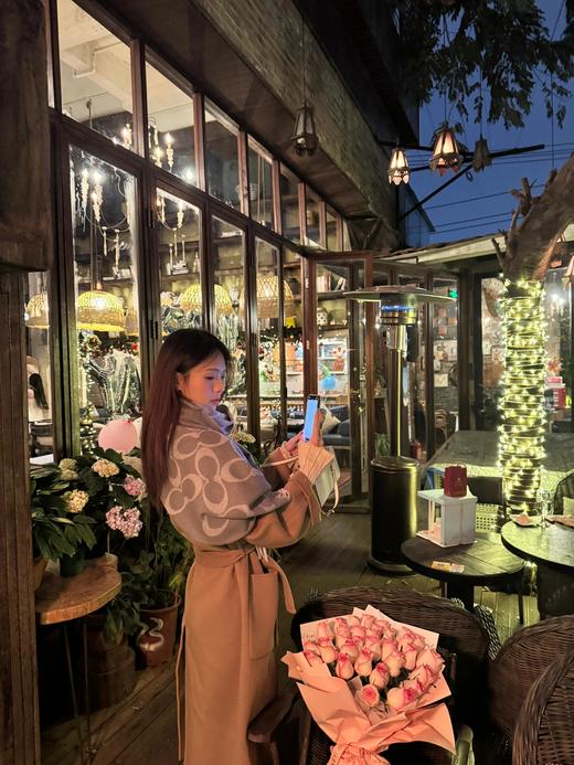 【香港直邮 COACH/蔻驰】蔻驰流苏字母印花 绒线围巾男女情侣同款 商品图8