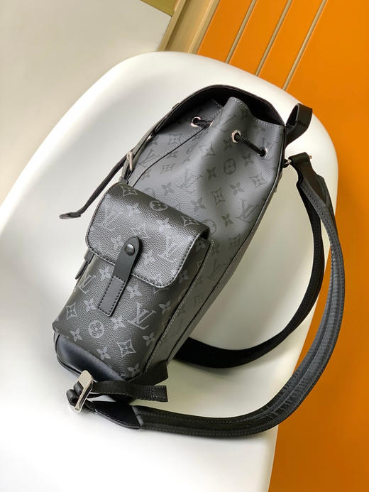 夏季特惠💰1100 原单LV 变码芯片 M46331黑灰 银花双肩登山包小号 Christopher 小号双肩包 商品图1