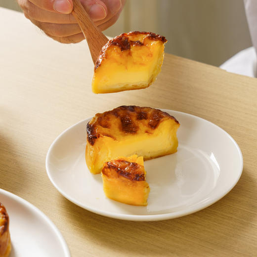 【浓郁细腻 口感大满足】TOFINESTAR多乐星球 法式黄油可颂蛋挞 原味/芋泥/血糯米 家用烘焙空气炸锅半成品早餐下午茶 320g/盒 商品图6