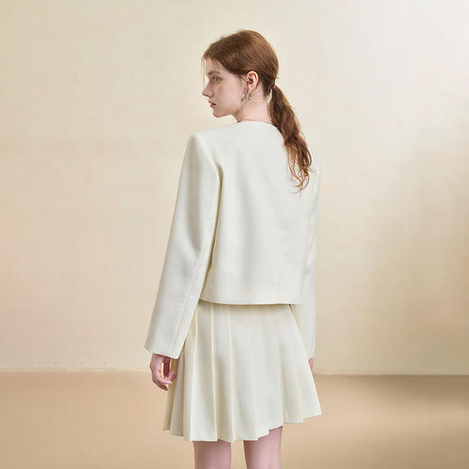 法式气质千金风短款外套女秋季不规则立体扣直筒廓形休闲上衣V2651146 商品图4