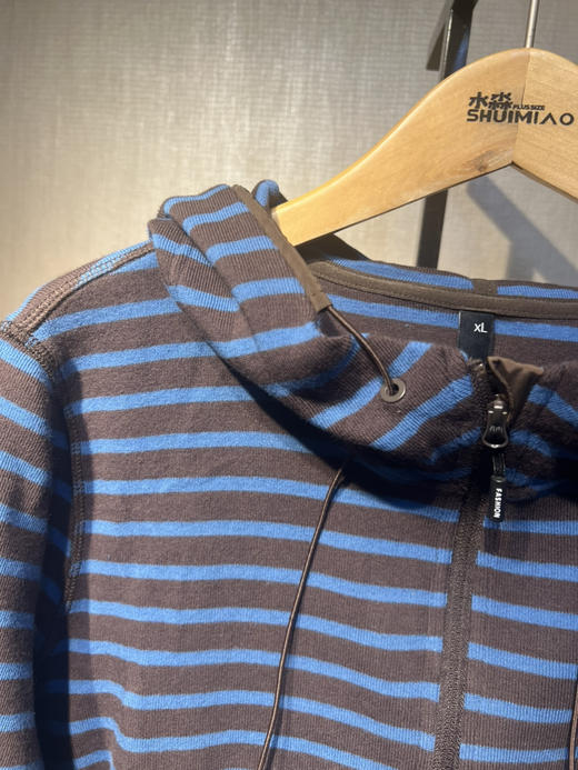 水淼2025秋新款爆款休闲半拉链条纹帽衫1879 商品图2