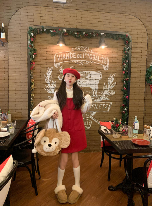 <曾小咸推荐>氛围红色叠穿背心连衣裙 商品图6