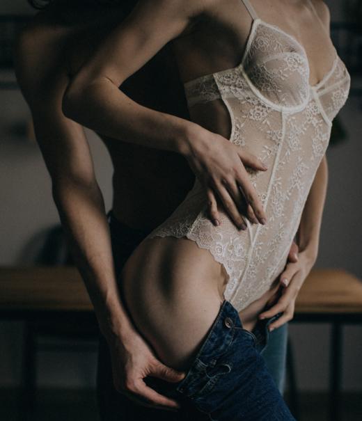 《伴侣嗨巢套》绝色派对，激情燃烧与亲密无间的丝滑感 商品图0