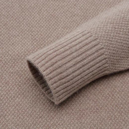 羚荌渼圆领立体绣花绞花贴布绣女羊绒衫 商品图4