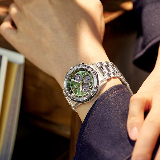 西铁城/CITIZEN光动能PROMASTER系列多功能休闲男表CA4664-60W 商品图5