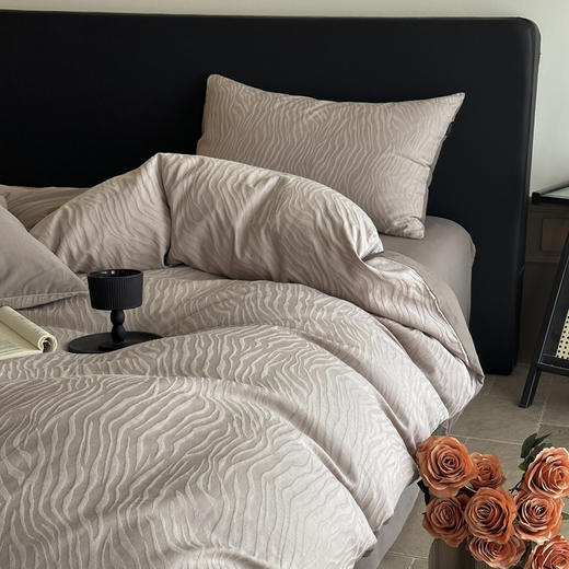 麦上家居MAYSEA | 高密浮雕提花全棉四件套 商品图4