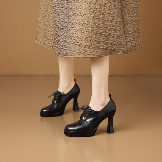 【预售5天】真皮圆头深口粗跟单鞋女高跟鞋春秋季新款时尚系带时装女鞋子HY&H3736 商品图1